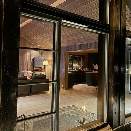 Modern All-year In Scenic Feriehus