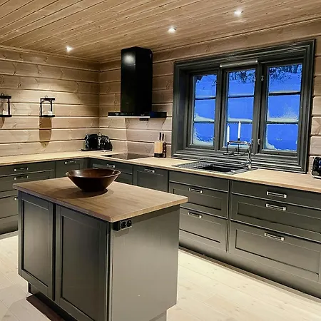 Modern All-year In Scenic *